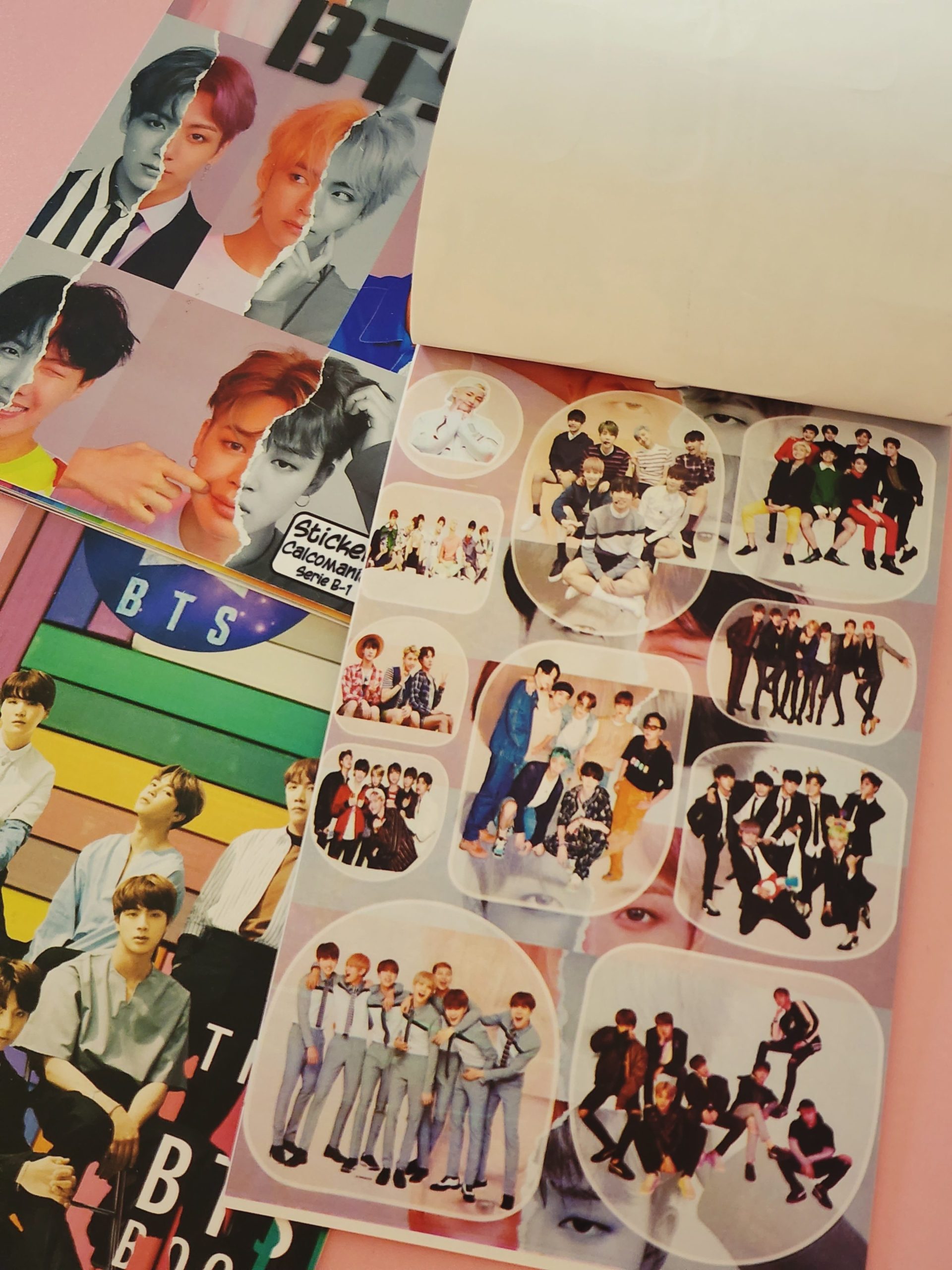 Libro de Stickers con 6 paginas BTS - Cute Shop