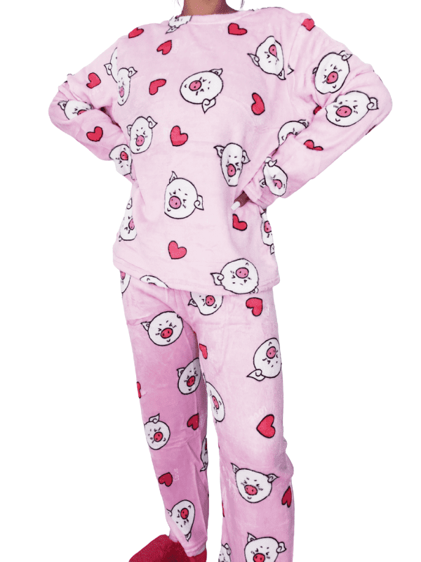 Vein Modas - Conjunto pijama infantil polar (NS001) Paquete (10pzs) : $50  C/PZ 10 Paquetes (100pzs) : $46 C/PZ ➡️Mayoreo ➡️Paquete surtidos 10  Estampados y Tallas ➡️Colores : 20 Estampados ➡️Tela 